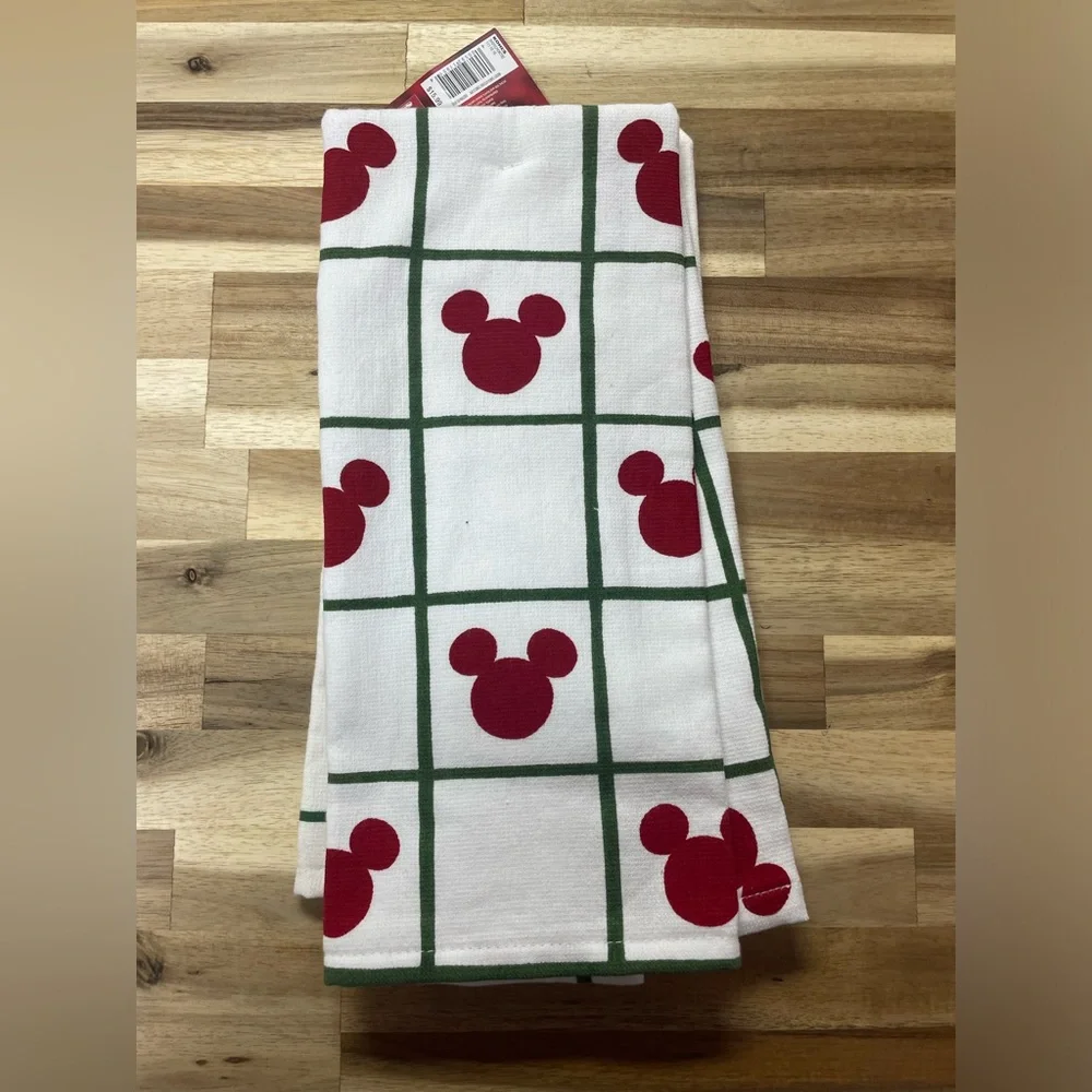 Disney Mickey Mouse Kitchen Towel set (2 pack‎ ) Christmas-100% cotton NWT